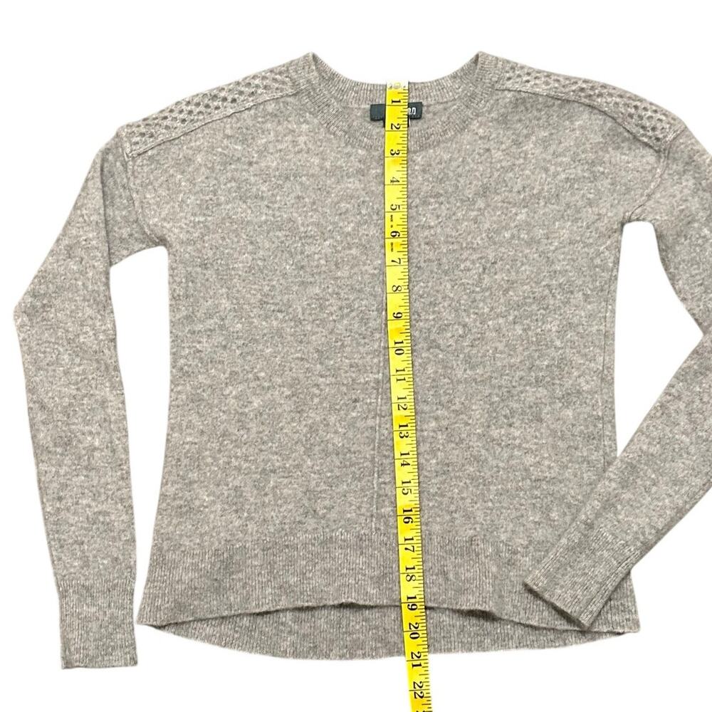 Griffen 100% Cashmere Crewneck Sweater Gray XS Textured Shoulder Detail - Picture 12 of 12